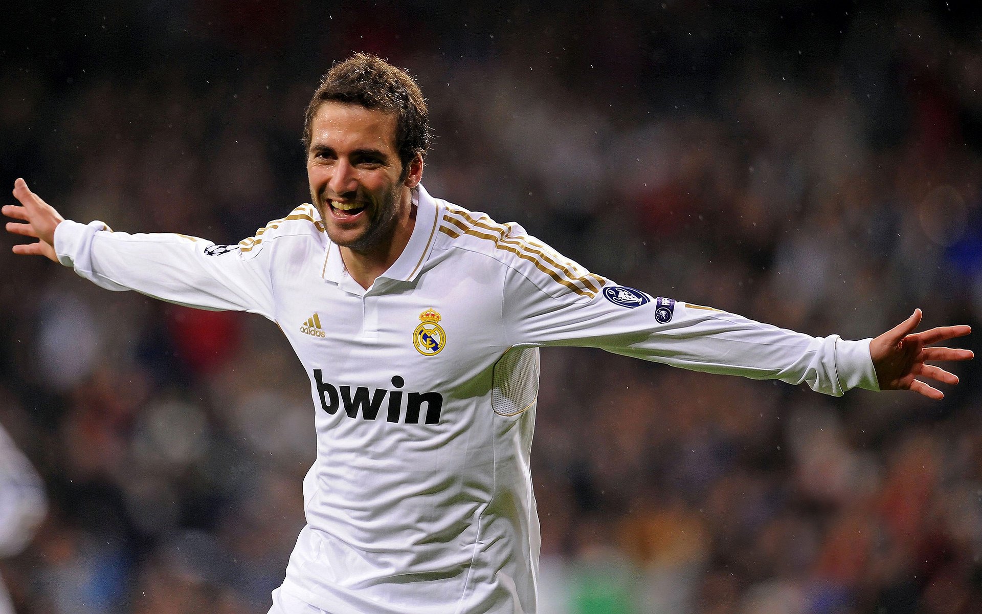 kaiyun官方-C罗连续二十场比赛得分，体育与电竞的极限挑战，C罗二十连击，跨越体育与电竞的极限挑战